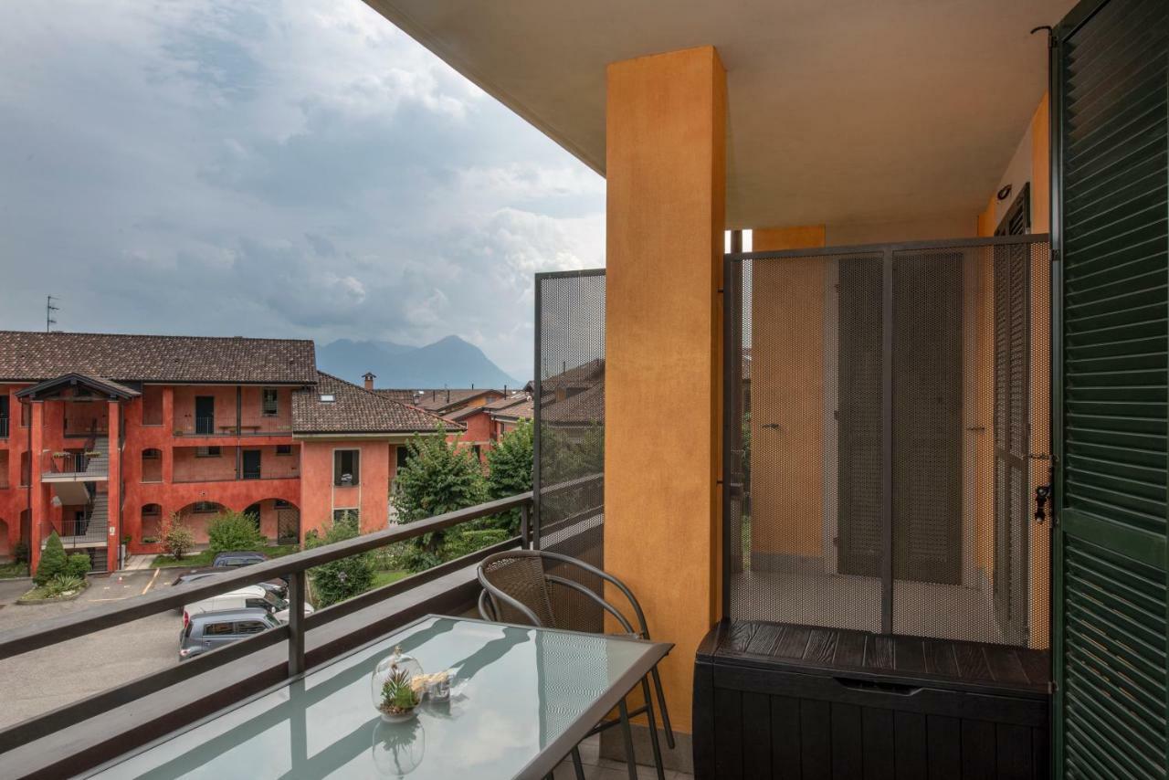 Be Lake Apartment Baveno Exteriör bild